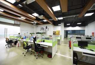 驻马店科慕斯高兴能门窗厂家